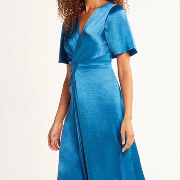 Elie Tahari Silvana Shift Dress - Picture 3 of 9